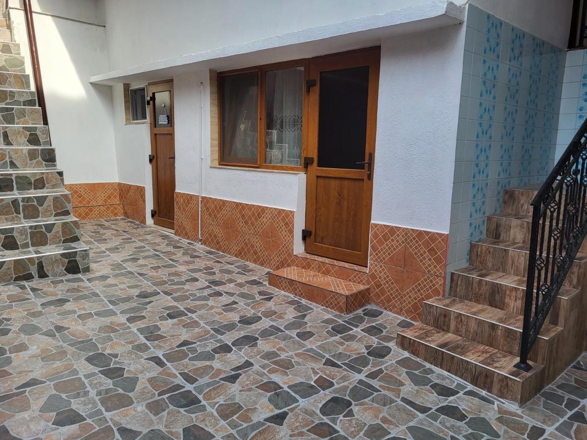 Casa De Vacanta Danube Moldova Noua Buitenkant foto